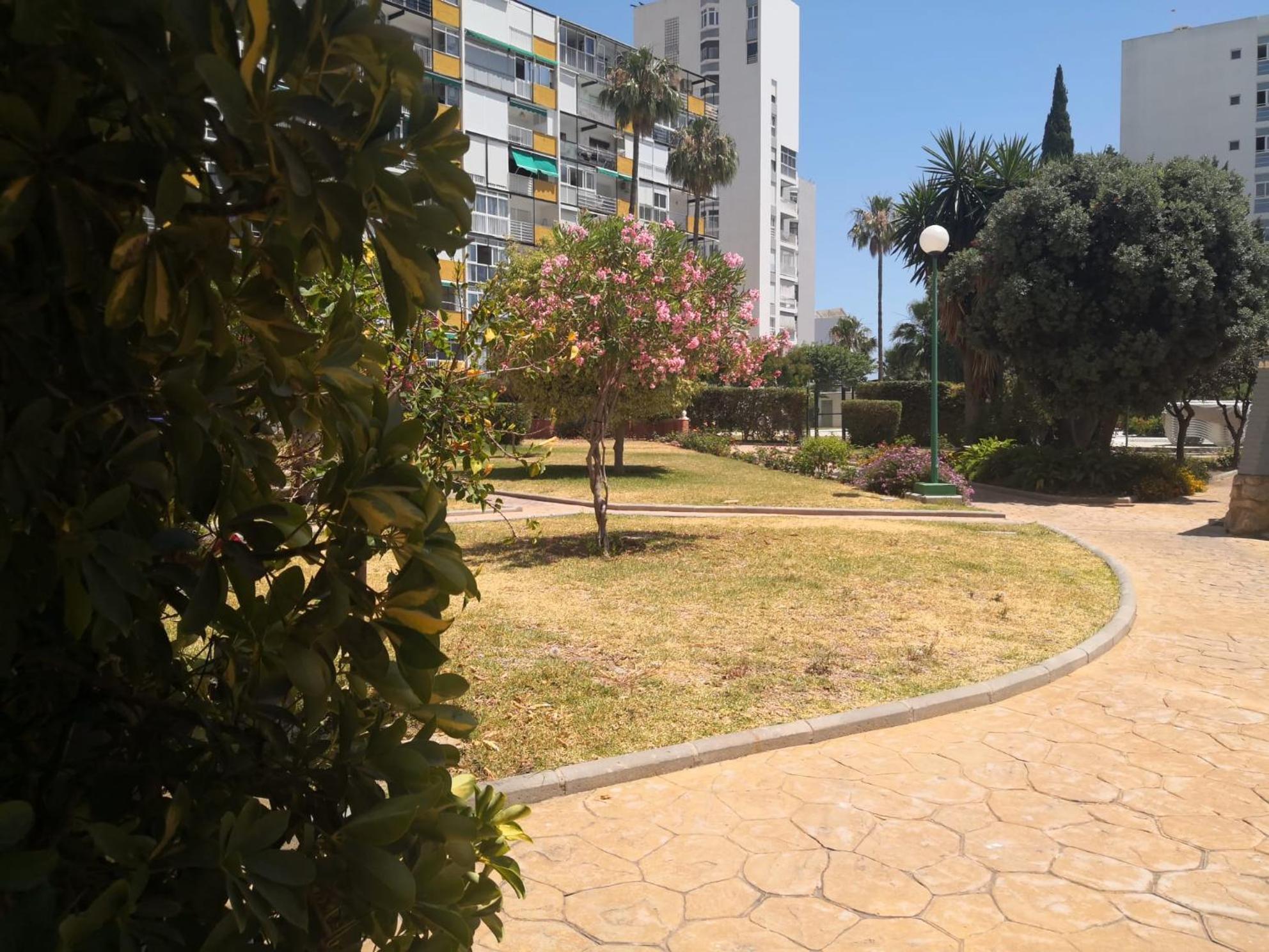 Blue Ocean Apartments Benalmadena Exterior photo